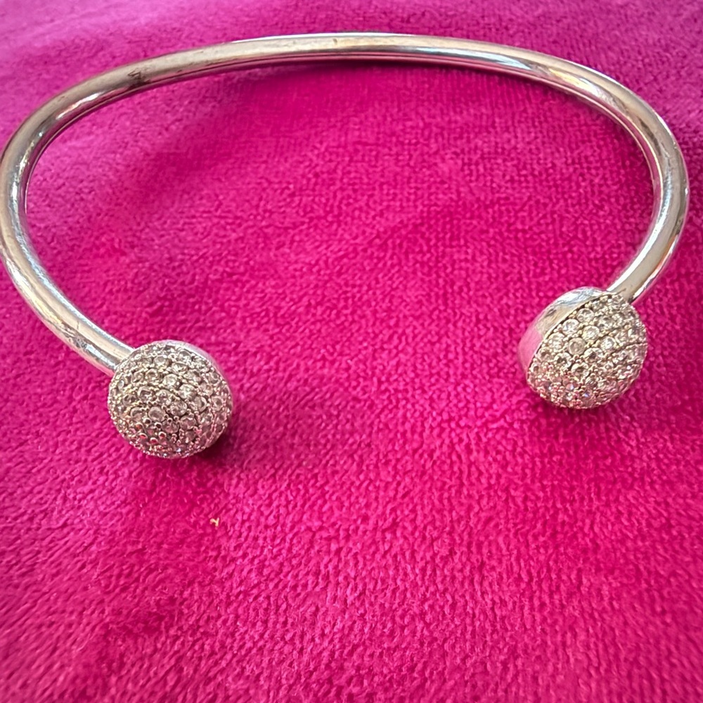 Fossil Glitzy Crystal Ball Cuff